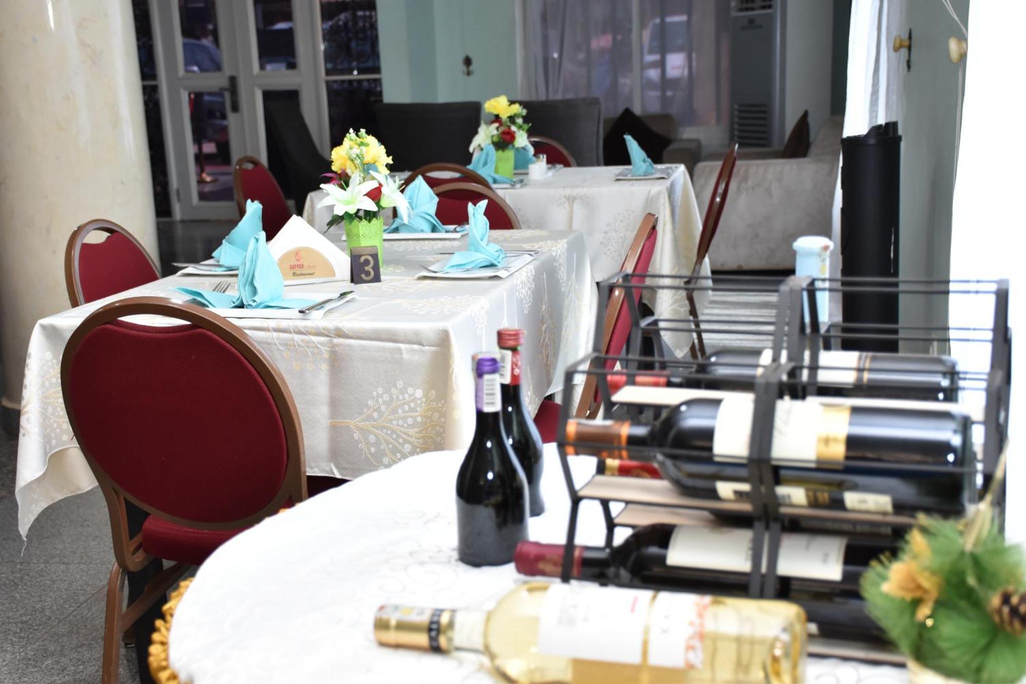 Safyad Hotel Yaoundé Zewnętrze zdjęcie