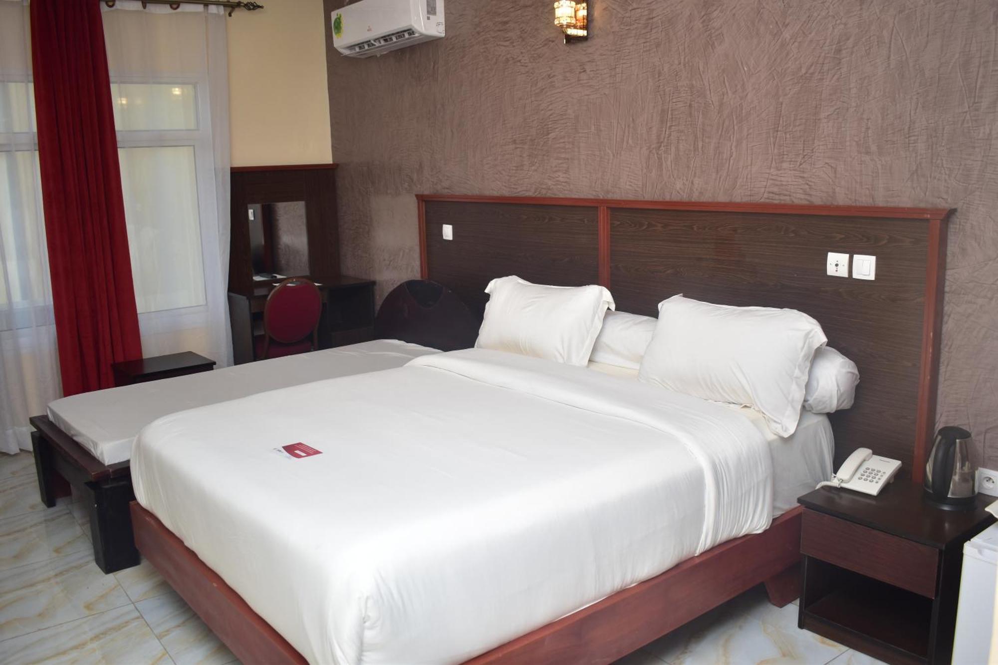 Safyad Hotel Yaoundé Zewnętrze zdjęcie