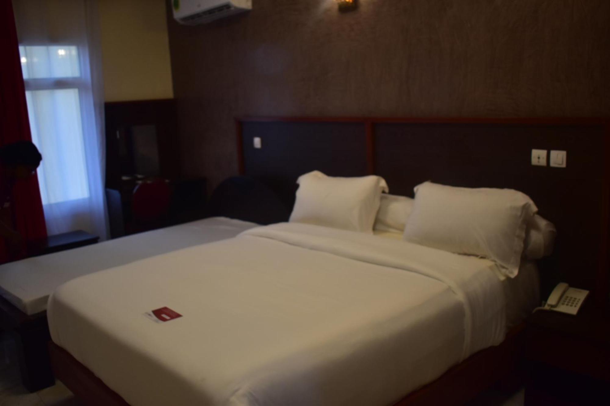 Safyad Hotel Yaoundé Zewnętrze zdjęcie