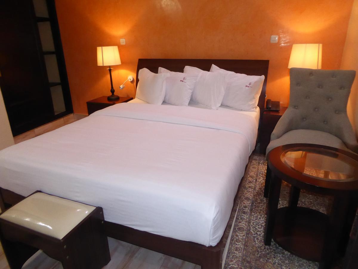 Safyad Hotel Yaoundé Zewnętrze zdjęcie